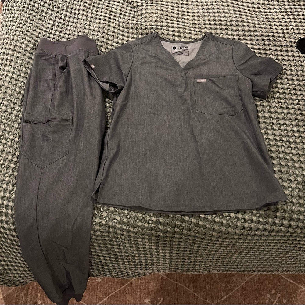 Figs set graphite size medium